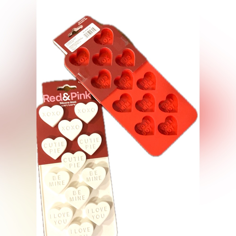 Silicone Molds Conversation Hearts 2 trays-  - NIP